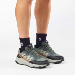 SALOMON OUTSCAPE SEDSA:WROUGHT IRON/BRILLI 2026